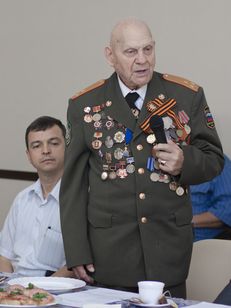 Встреча с ветеранами Курской битвы сайт_02.jpg